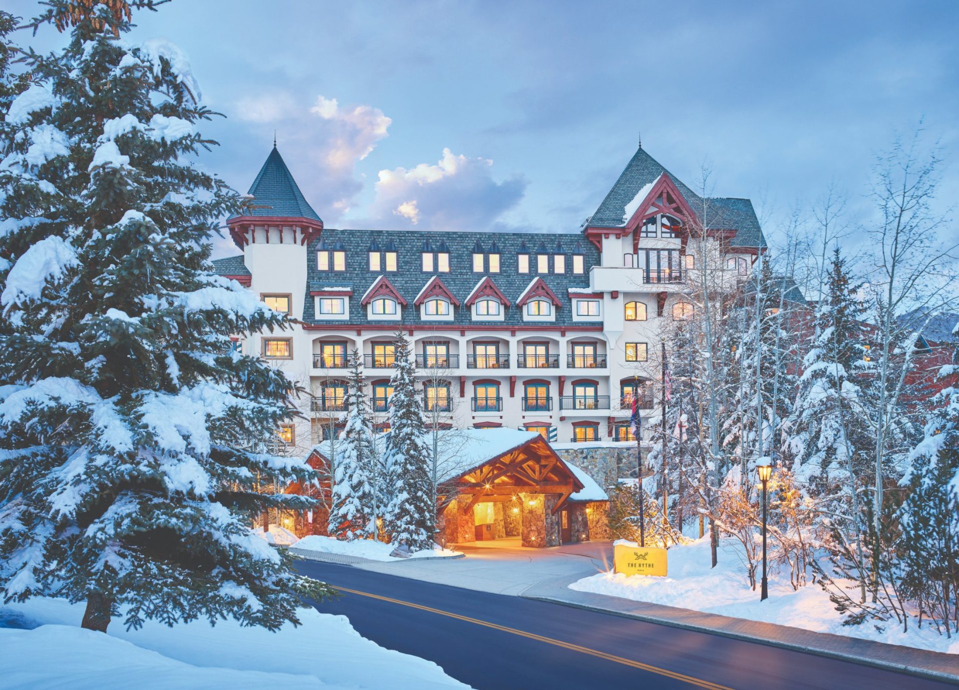 THE HYTHE, A LUXURY COLLECTION RESORT, VAIL WELCOMES NEW GENERAL MANAGER KEVIN SHIELDS AND EXECUTIVE CHEF DOUGLAS FARNSWORTH