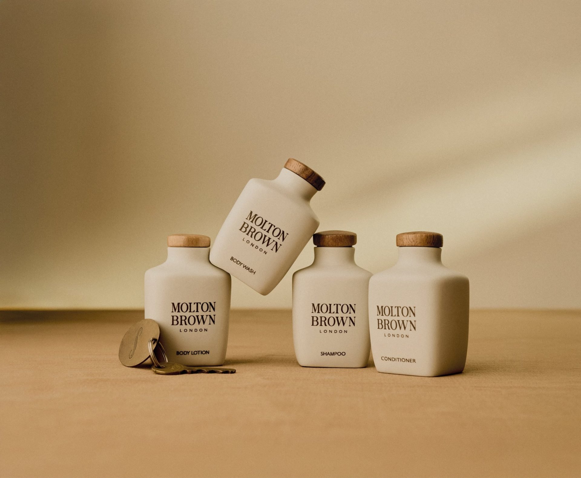 THE SCENT OF LUXURY
